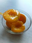 Hälfte-Bonbon in Büchsen konservierter gelber Pfirsich in den Sirup-Konserven, HACCP BRC aufgelistet