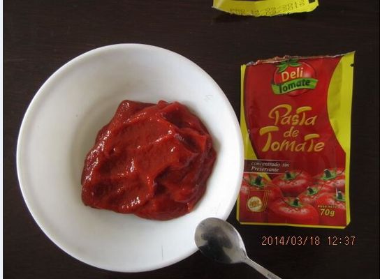 Optionale Brix-Domatenpaste aus Tomaten als Hauptbestandteil