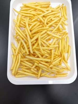 10,00 mm x 10,00 mm tiefgefrorene, gerade geschnittene Pommes Frites mit 24 Monaten Haltbarkeit und EXPORT-Qualität A
