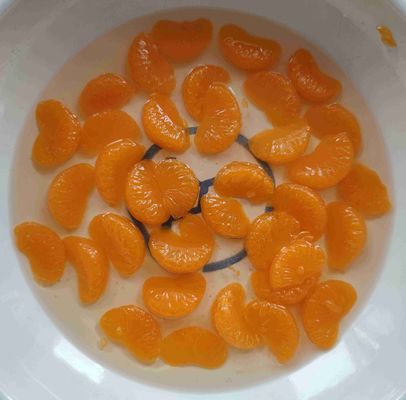 Mandarinen in Dosen, ganz geschält für die Küche